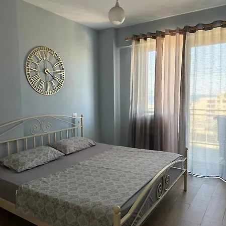 Gold Pearl Vlore